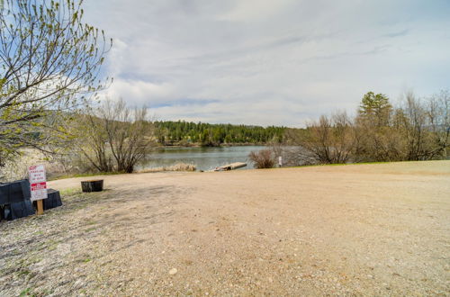 Photo 22 - Quiet Republic Cabin w/ Lake Views