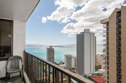 Foto 23 - 33rd Floor Condo with Tropical Décor & Spacious Lanai! by Koko Resort Vacation Rentals