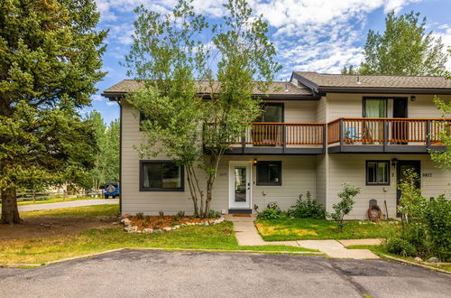 Photo 26 - Eagle Vail 4BR Townhouse on Golf Course