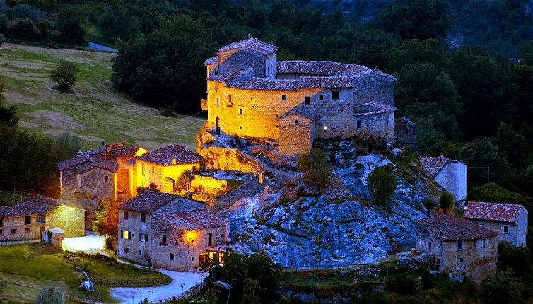 Foto 1 - Castel di Luco