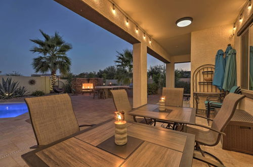 Foto 10 - Modern Azure Home w/ Beautiful Patio, Pool & Spa
