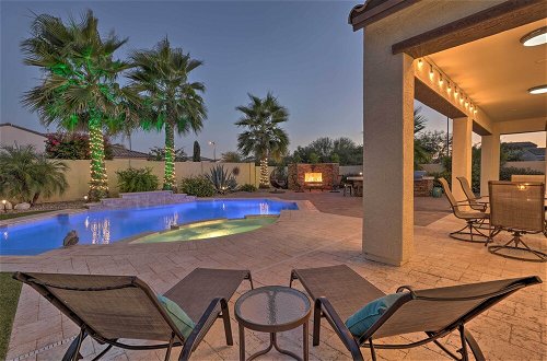 Foto 26 - Modern Azure Home w/ Beautiful Patio, Pool & Spa