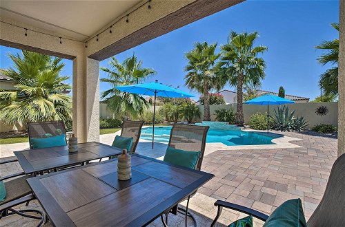 Foto 24 - Modern Azure Home w/ Beautiful Patio, Pool & Spa