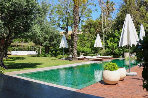 Photo 1 - Luxurious Coastal Villa with Pool