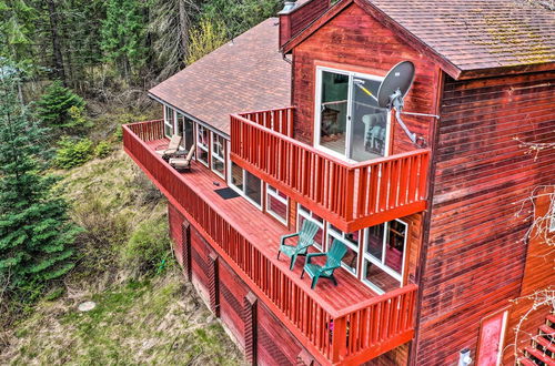 Photo 13 - Spacious Sun-up Bay Cabin, 20 Min to Downtown Cda