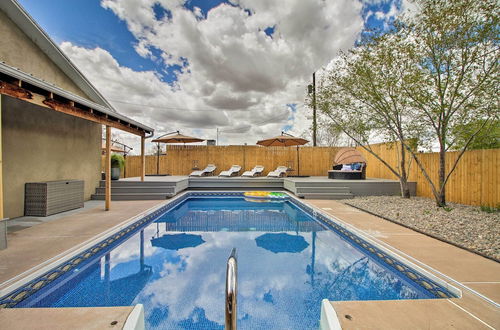 Photo 16 - Luxury Albuquerque Home w/ Pool, Deck, + Hot Tub