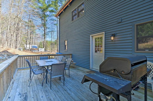 Foto 24 - Exquisite Cabin w/ Deck & Fire Pit, 10 Mi to Lake