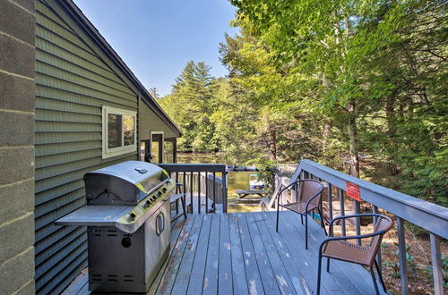 Photo 23 - Rustic Waterfront Cottage w/ Fire Pit & Kayaks