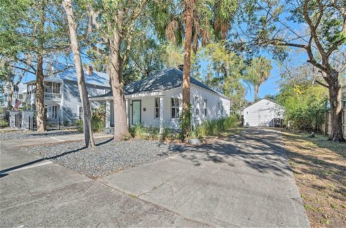 Foto 5 - Charming 100-year-old Home < 1 Mi to Downtown