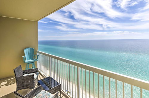 Photo 18 - Coastal Condo With Balcony & Free Beach Service