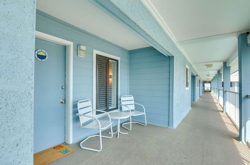 Photo 3 - Hilton Head Resort Retreat: Hot Tub & Beach Access