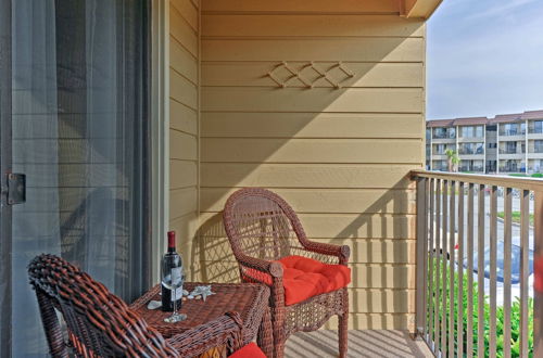 Photo 1 - Hilton Head Resort Condo w/ Pool & Beach Access