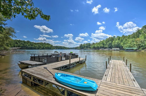 Photo 32 - Charming Lake Hartwell Retreat w/ Boat Dock