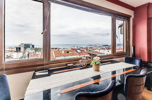 Photo 1 - Magnificent Flat With Sea View in Kadikoy