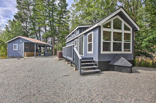 Photo 22 - Wilderness Glamping: Eureka Tiny Home w/ Hot Tub