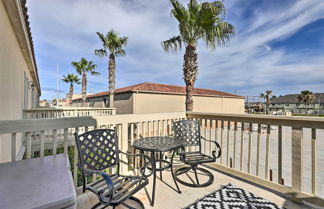 Photo 1 - 'pacifica' Condo w/ Balcony, Walk To Beach