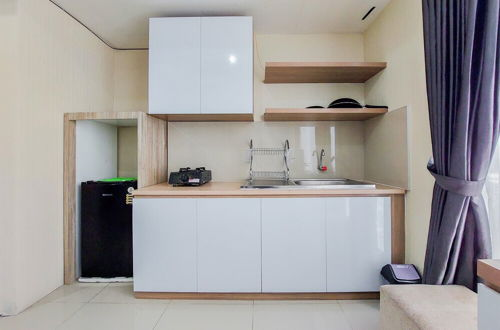 Photo 7 - Restful And Modern 2Br Majestic Point Serpong Apartment