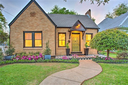 Photo 1 - Newly Updated & Charming Azalea District Home