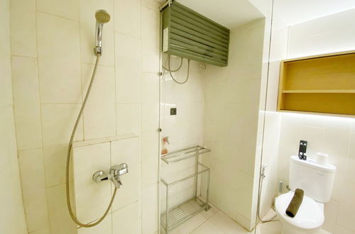 Foto 8 - Scenic And Homey Studio Mataram City Apartment