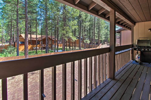 Foto 16 - Pet-friendly Pinetop-lakeside Condo + Balcony