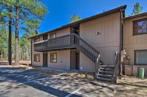 Photo 9 - Pet-friendly Pinetop-lakeside Condo + Balcony