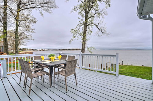 Photo 8 - Waterfront Cottage w/ Private Beach + Deck