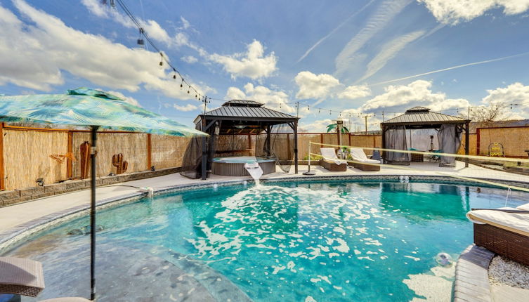 Photo 1 - Casa Del Moro Klamath Falls Apt: Pool & Hot Tub