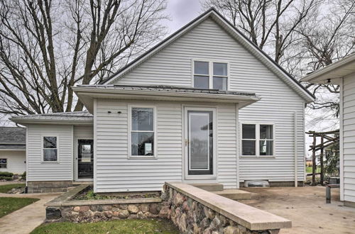 Photo 1 - Charming Dairy Farm Home in Indiana Amish Country