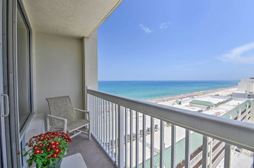 Foto 1 - Daytona Beachfront Condo w/ Ocean View