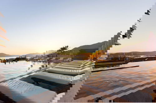 Foto 1 - Royal Blue Resort & Residence