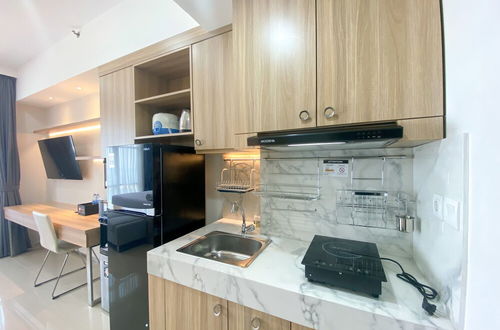 Photo 13 - Good Deal And Elegant Studio Vasanta Innopark Apartment