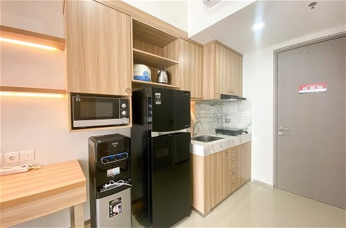 Photo 12 - Good Deal And Elegant Studio Vasanta Innopark Apartment