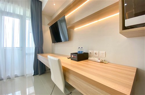 Photo 4 - Good Deal And Elegant Studio Vasanta Innopark Apartment