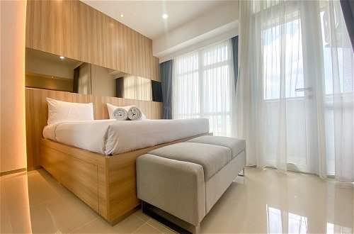 Photo 5 - Good Deal And Elegant Studio Vasanta Innopark Apartment