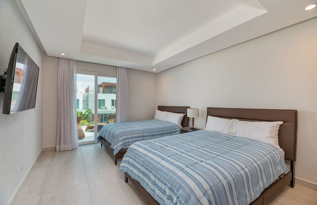 Ocean One Roatan - Photo 4