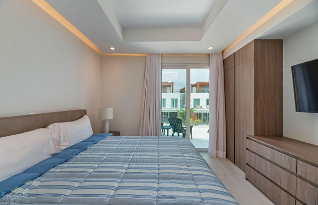 Ocean One Roatan - Photo 5