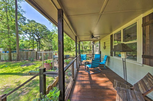 Photo 14 - Quiet Home on Lake Hawkins w/ Kayaks + Dock