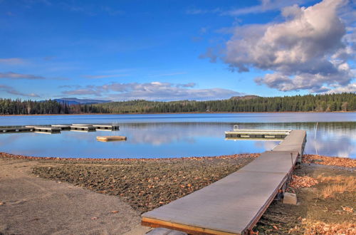 Photo 14 - Charming Lakefront Cabin w/ Deck & Fire Pit