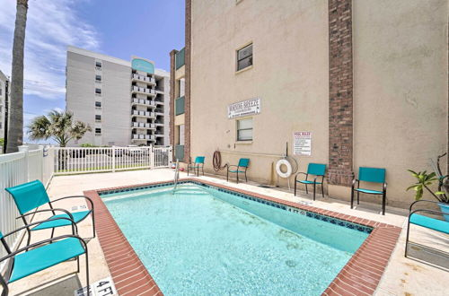 Photo 19 - Luxe South Padre Condo w/ Pool - Walk to Beach