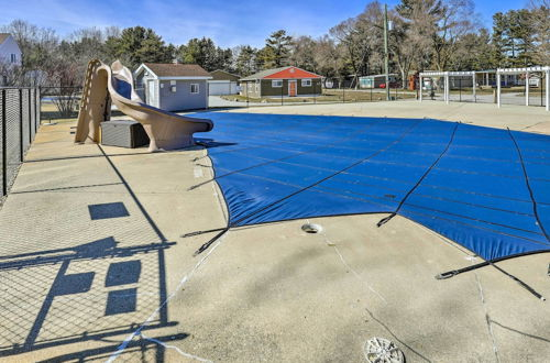 Photo 4 - Mears Abode w/ Pool Access, Near Silver Lake