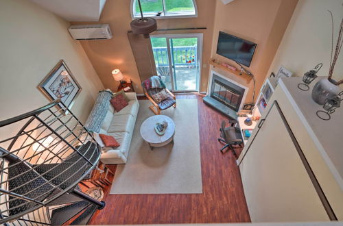 Photo 18 - Townhome w/ Fireplace - Walk to Chairlift