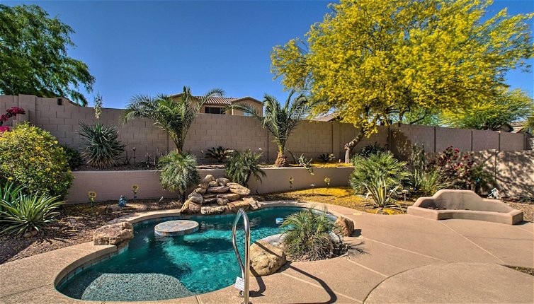 Foto 1 - Sunny Arizona Oasis w/ Private Pool + Lush Patio
