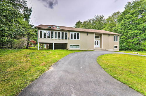 Photo 7 - Poconos Paradise w/ Game Room & Private Pool