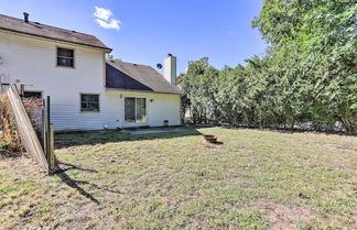 Photo 2 - Bright Toledo Duplex, Close to Parks & Trails