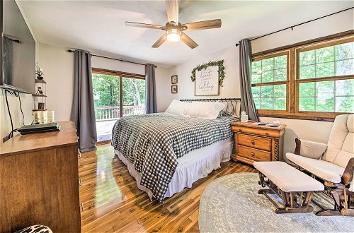 Photo 12 - Woodsy Home w/ View, 1 Mi to Lake Shelbyville