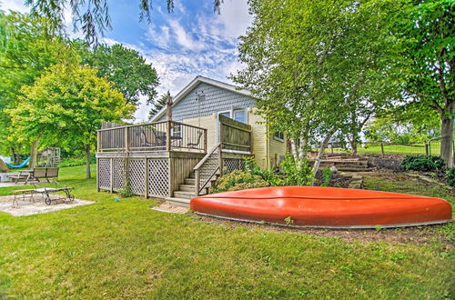 Photo 12 - Charming Horicon Cottage + Dock on Rock River