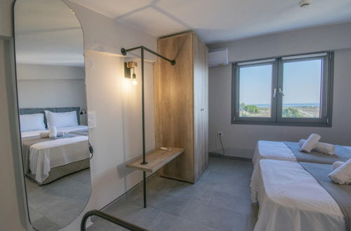Photo 15 - Heraclea Luxury Suites Maisonette 25 by Trave