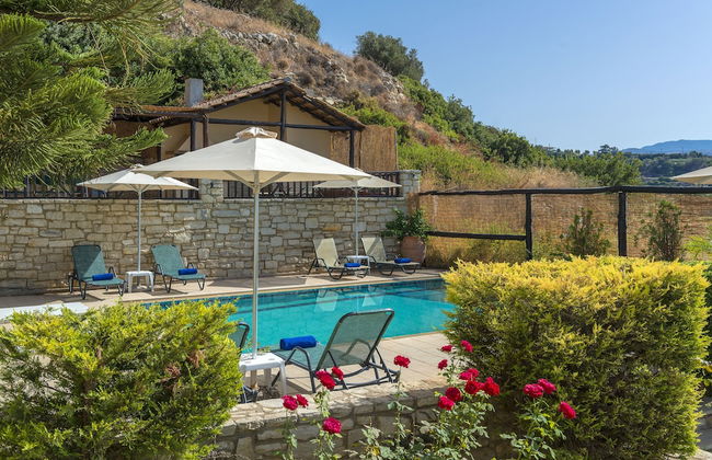 Amazing Villas in Crete - Argiris Villa - Photo 36