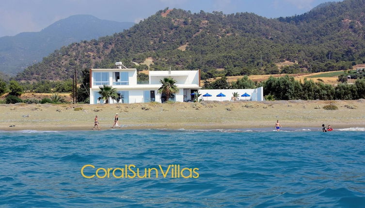 Photo 1 - Blue - Beach Front Spectacular Villa Sleeps 10