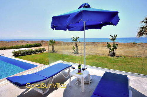 Photo 36 - Blue - Beach Front Spectacular Villa Sleeps 10